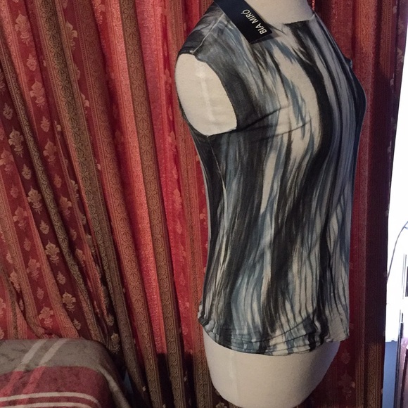 White Black and Blue BIA MIRÓ From Secret garden - Picture 2 of 5